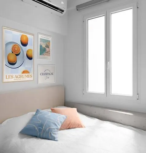 Unique Old Town Designer Apartment Nizza